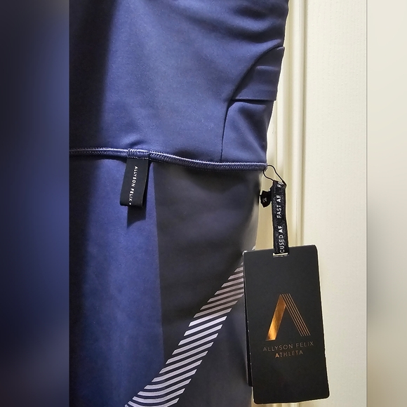 Athleta Allyson Felix Fearless Legend 7/8 Tight Size 1X New With Tags - Picture 7 of 16